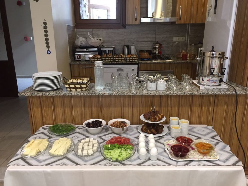 Ayvalik Konak Pansiyon Экстерьер фото